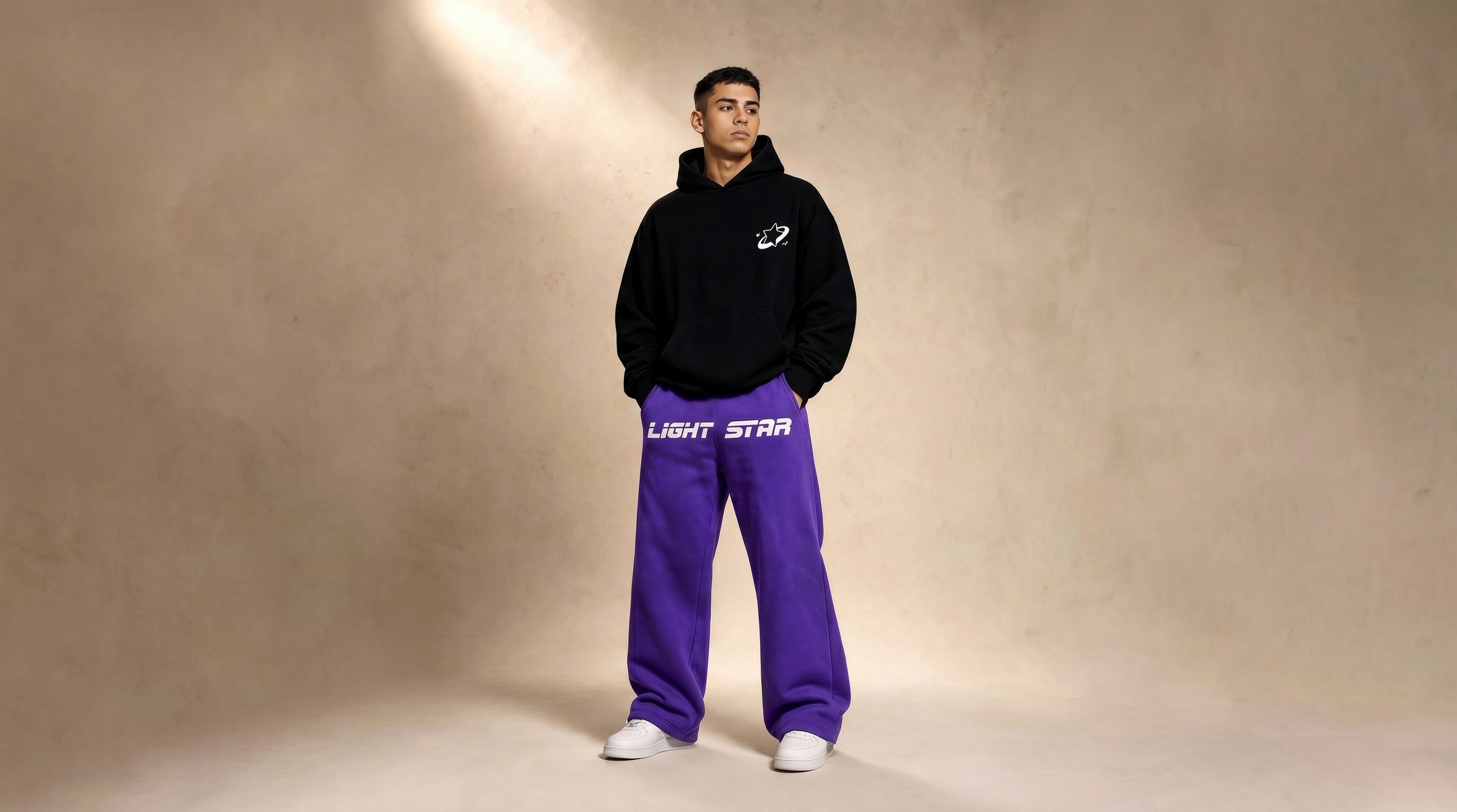 Apex Wide Sweatpants lifestyle - Ultraviolet