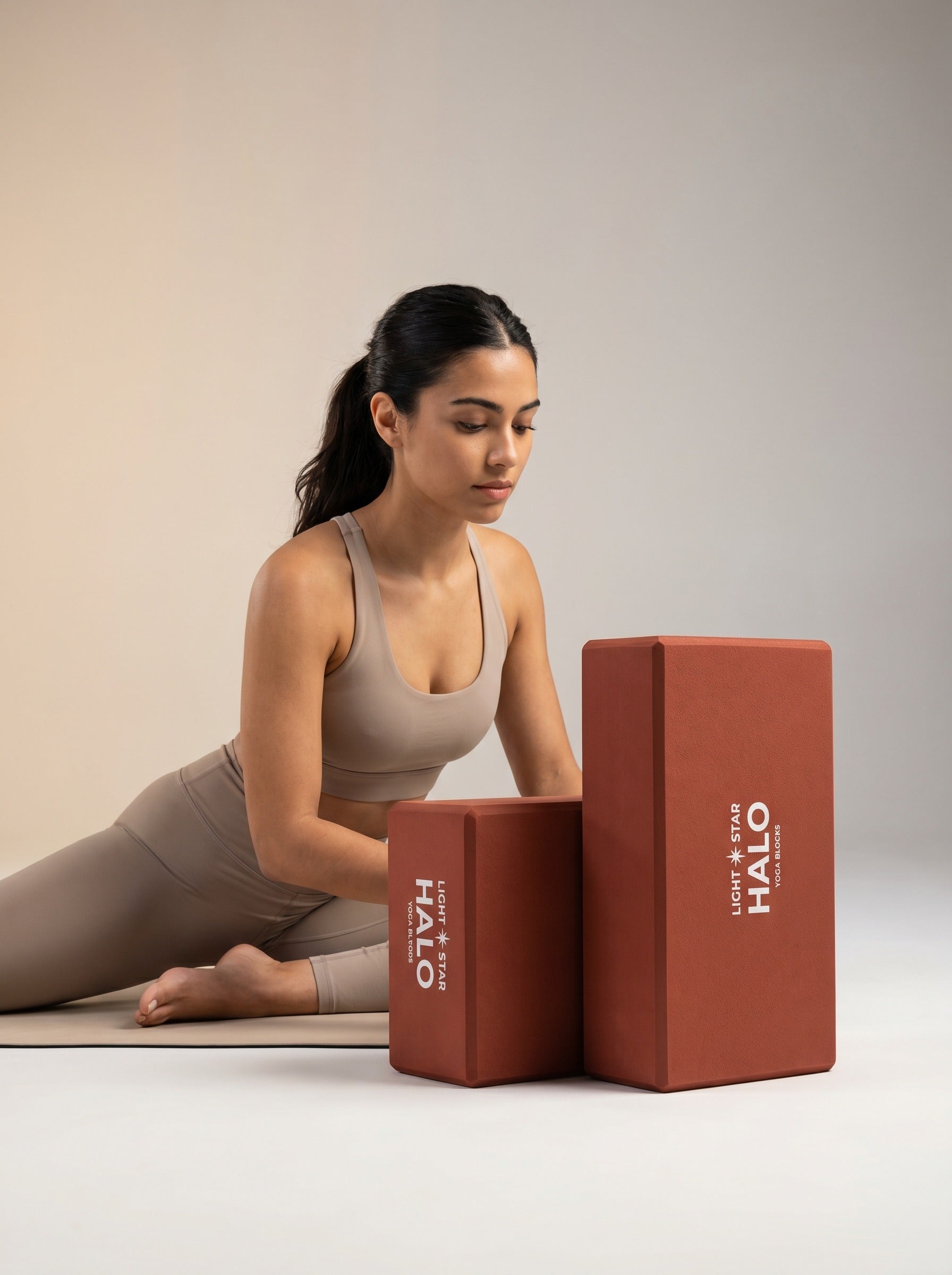 Halo Yoga Block Set - Rust Red