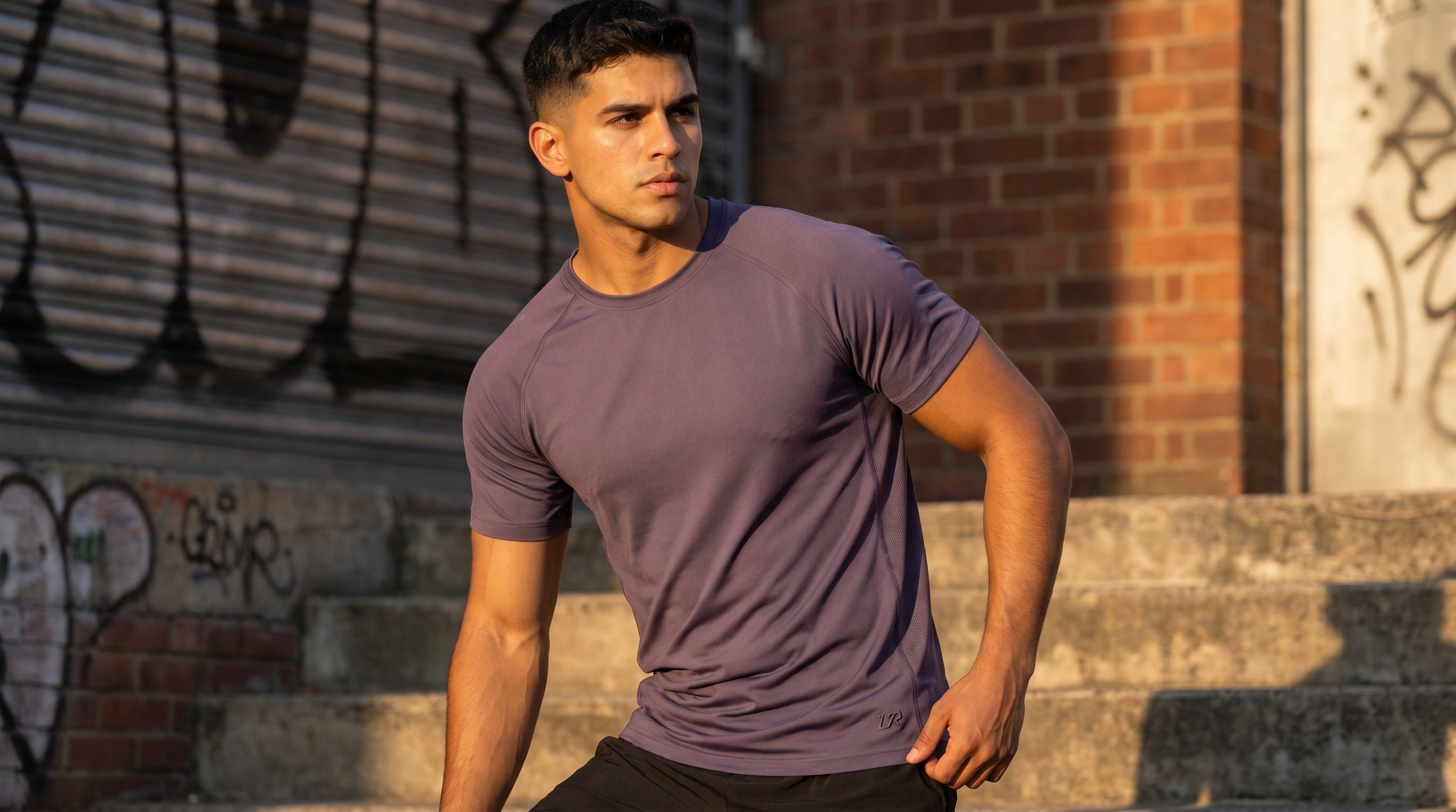 Stellar Performance Tee lifestyle - Smoke Purple